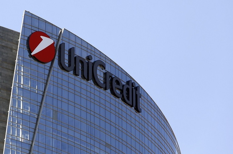 фото DR Італійський банк UniCredit заявив, що все одно піде з росії, навіть якщо війна закінчиться