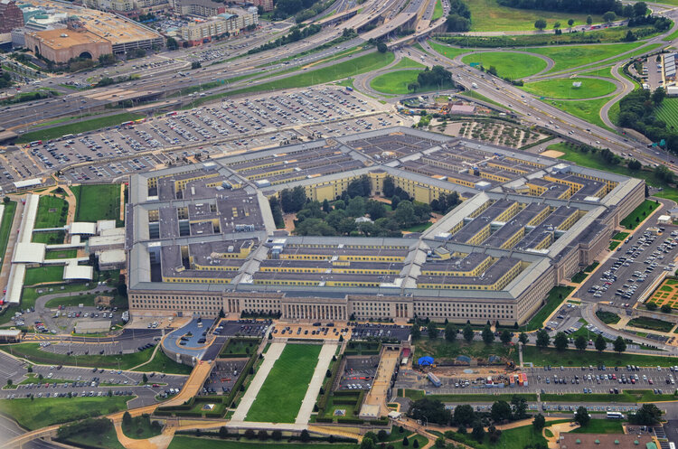 Фото: depositphotos Пентагон спростував заяву Трампа про надання Україні допомоги на $350 млрд