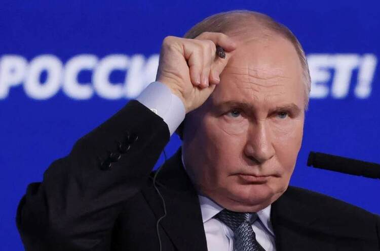 Фото: Associated Press путін поскаржився на «частину західних еліт», які намагаються зірвати діалог із США