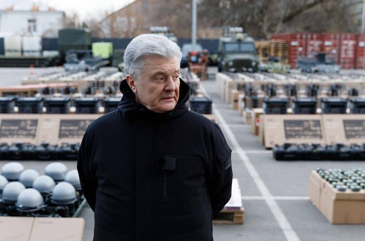 Фото: Петро Порошенко / Facebook Суд обмежив Порошенку термін ознайомлення з «вугільною справою» до 15 квітня
