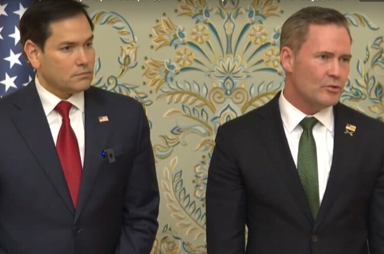 скріншот Волтц: США «негайно» відновлять допомогу Україні у сфері безпеки та обмін розвідданими