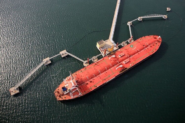Як змінюється експортна логістика російської нафти після найбільших санкцій США Як змінюється експортна логістика російської нафти після найбільших санкцій США