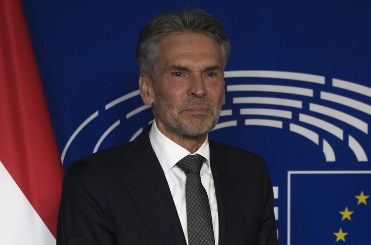 Прем'єр Нідерландів відмовився від вимоги путіна припинити військову допомогу Україні Прем'єр Нідерландів відмовився від вимоги путіна припинити військову допомогу Україні