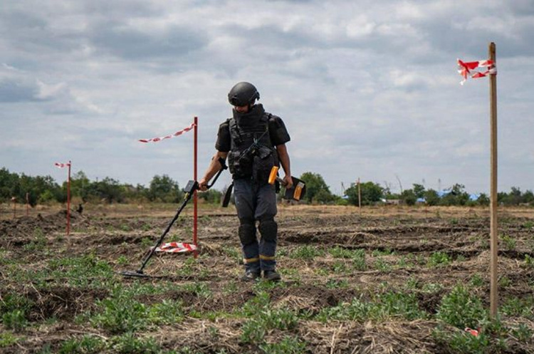 Фото: ілюстративне Італія оголосила конкурс на розмінування українських земель