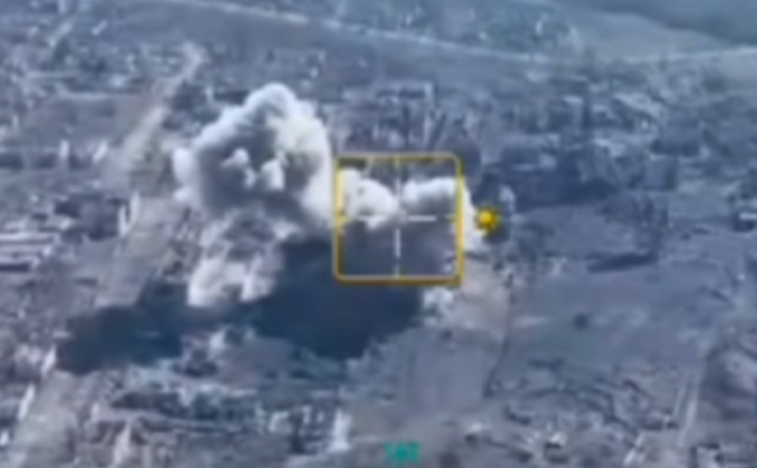 Скріншот з відео Повітряні Сили уразили позиції російських військ у Торецьку