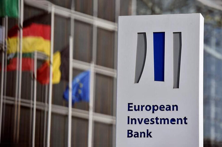 Україна та ЄІБ домовилися про фінансування в розмірі 100 млн євро – Шмигаль Україна та ЄІБ домовилися про фінансування в розмірі 100 млн євро – Шмигаль