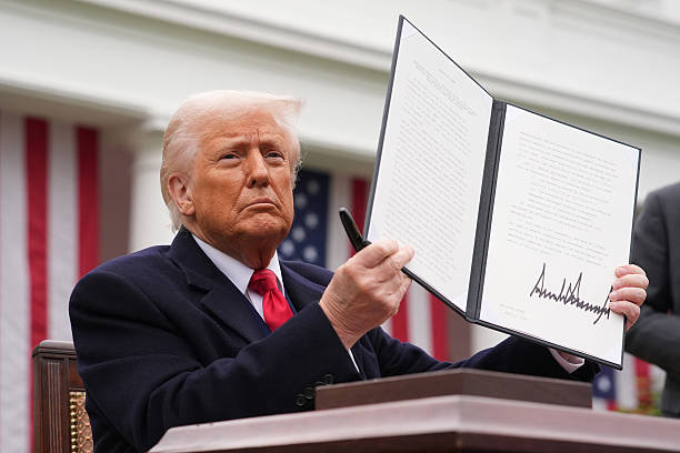 У США почали діяти нові мита Трампа в розмірі 10% У США почали діяти нові мита Трампа в розмірі 10%
