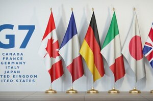  G7        