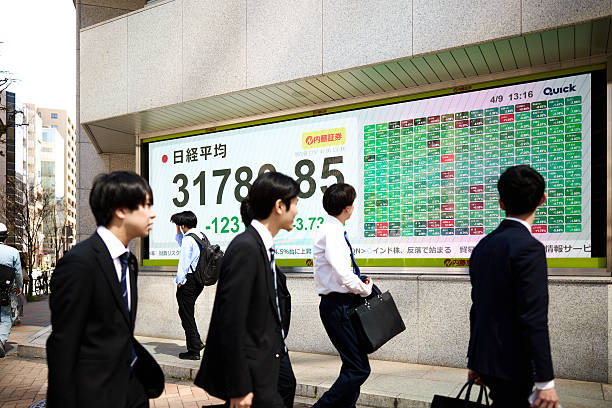 Японський Nikkei піднявся до піврічного рекорду Японський Nikkei піднявся до піврічного рекорду