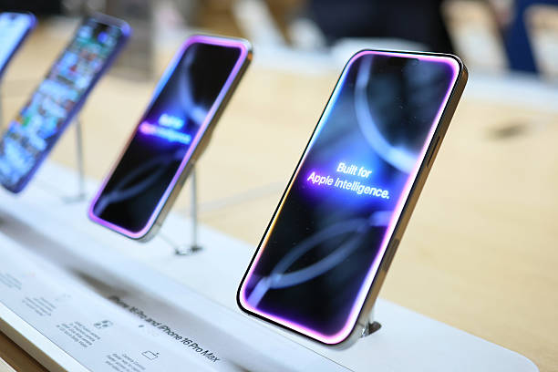 Apple перевезла 600 тонн смартфонів з Індії в США Apple перевезла 600 тонн смартфонів з Індії в США