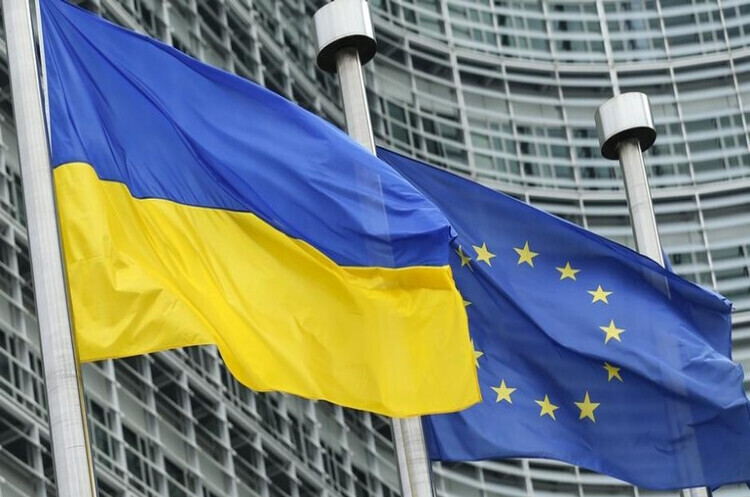 25 800 транзитних декларацій за квартал: українці оновили рекод «митного безвізу» 25 800 транзитних декларацій за квартал: українці оновили рекод «митного безвізу»