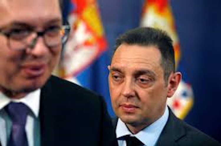 З нового уряду Сербії на вимогу ЄС вигнали головного проросійського політика З нового уряду Сербії на вимогу ЄС вигнали головного проросійського політика