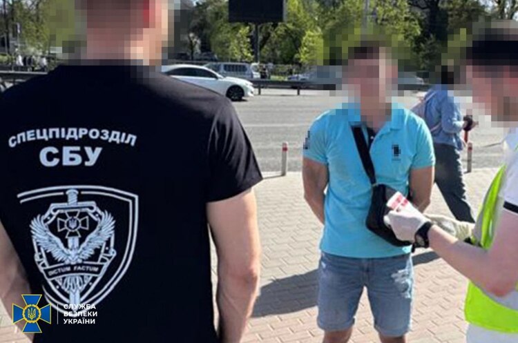 Фото: СБУ Правоохоронці викрили посадовця КМДА, який «торгував» дозволами на землю в Києві