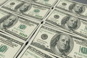       $3    