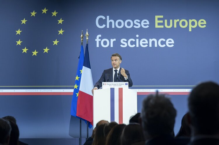 фото Х @EmmanuelMacron Макрон і фон дер Ляєн заявили про запуск ініціативи із залучення в Європу найкращих вчених світу