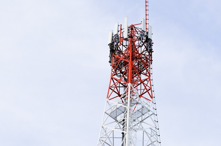 Фото: pixabay Український мобільний оператор передав ліцензію «Vodafone Україна»