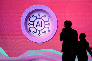 Apple    ز-   
