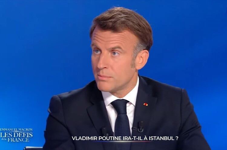 Макрон: «Українці самі розуміють, що всі захоплені території вони повернути не зможуть» Макрон: «Українці самі розуміють, що всі захоплені території вони повернути не зможуть»