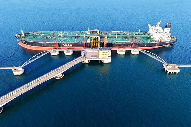 Ціна на нафту обвалилася на тлі переговорів між США та Іраном Ціна на нафту обвалилася на тлі переговорів між США та Іраном