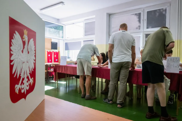 Фото: PAP/Tytus Żmijewski У Польщі розпочався перший тур президентських виборів