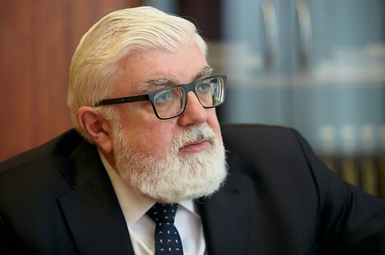 Посол Словацької Республіки в Україні: «Капітал зі Словаччини переважно інвестується в українську енергетику, агросектор та фармацевтику» Посол Словацької Республіки в Україні: «Капітал зі Словаччини переважно інвестується в українську енергетику, агросектор та фармацевтику»