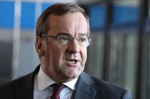 Глава Міноборони Німеччини запропонував відповідь на дії рф