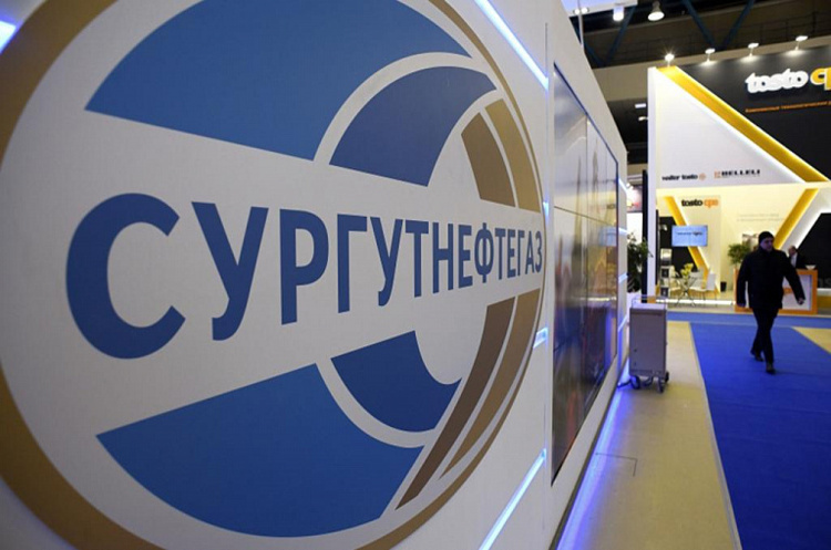 Компанія «Сургутнефтегаз», проти якої ввів санкції Євросоюз, - належить особисто путіну Компанія «Сургутнефтегаз», проти якої ввів санкції Євросоюз, - належить особисто путіну
