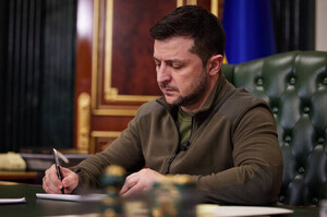 Зеленський підписав закон про безперешкодну торгівлю за новими митними правилами