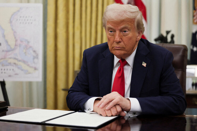 Трамп заявляє про «прогрес» у припиненні війни між росією та Україною Трамп заявляє про «прогрес» у припиненні війни між росією та Україною