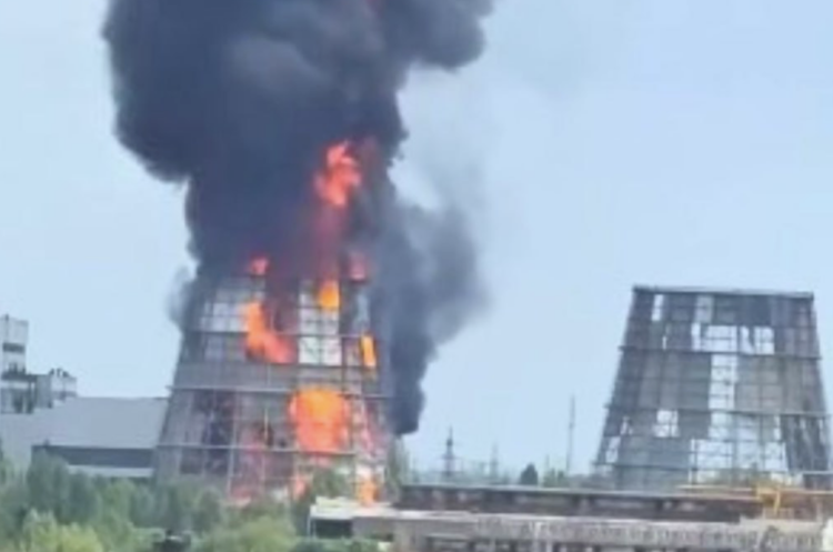 На Білоцерківській ТЕЦ спалахнула пожежа (оновлено) На Білоцерківській ТЕЦ спалахнула пожежа (оновлено)