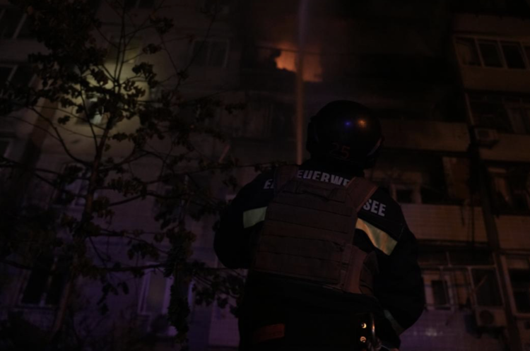 Ворог атакував Київ балістикою та дронами Ворог атакував Київ балістикою та дронами