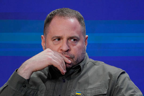 Єрмак заявив, що Україна готова їхати в Стамбул, але їй важливо отримати «меморандум» рф Єрмак заявив, що Україна готова їхати в Стамбул, але їй важливо отримати «меморандум» рф