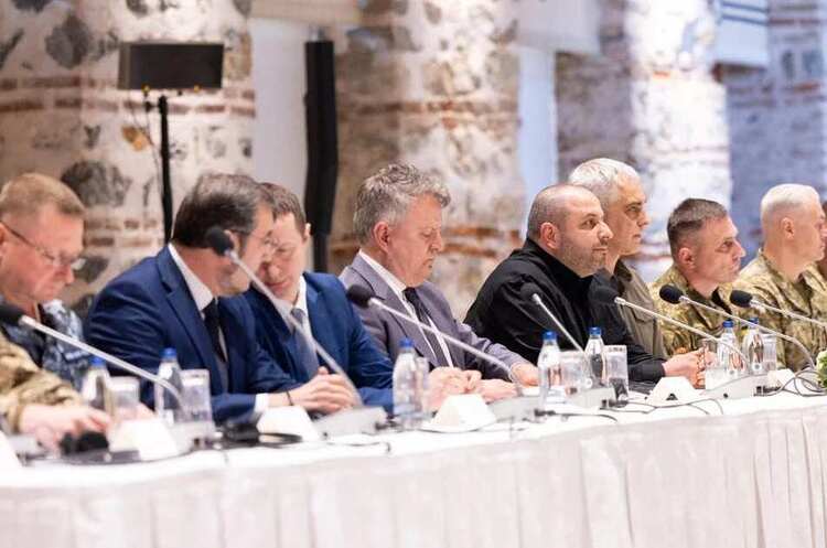 Українська делегація на попередніх переговорах у Стамбулі 16 травня / © Getty Images У Стамбулі розпочався другий раунд перемовин України та росії