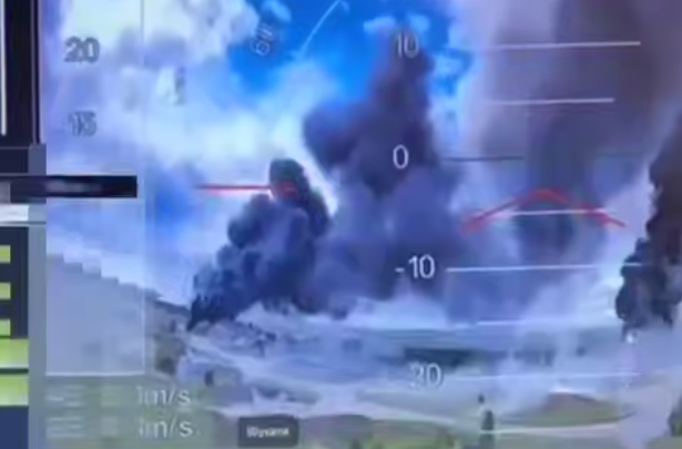 Скріншот з відео Україна пошкодила до 20 військових літаків рф і знищила приблизно 10 із них – Reuters