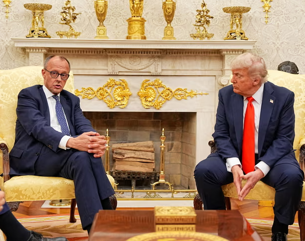 Фото: Michael Kappeler/AFP/Getty Images Трамп заявив, що просив путіна не відповідати на українську спецоперацію «Павутина»