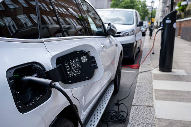 Минулого місяця український автопарк поповнили майже 5000 електромобілів Минулого місяця український автопарк поповнили майже 5000 електромобілів