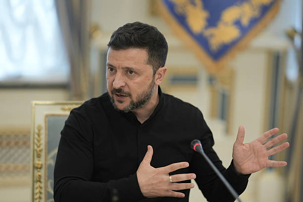 росіяни визнали свій меморандум ультимативним – Зеленський про переговори у Стамбулі росіяни визнали свій меморандум ультимативним – Зеленський про переговори у Стамбулі