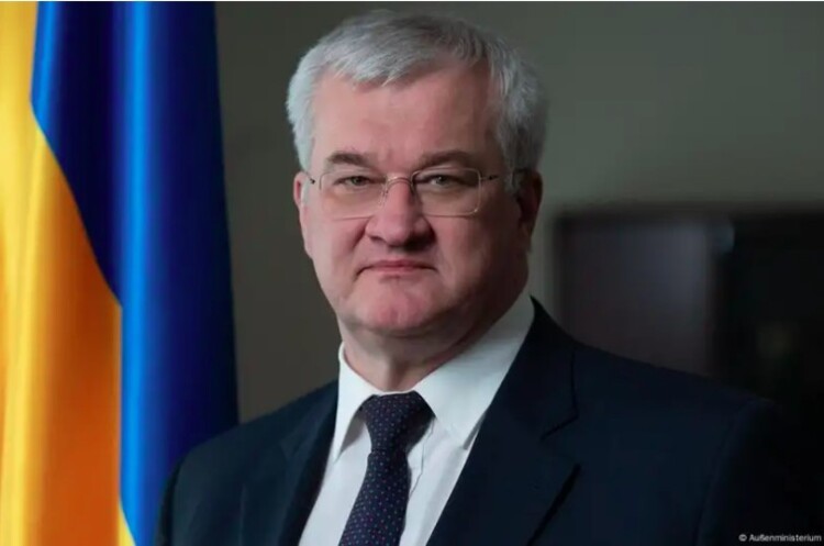 Міністр МЗС: росія почала готувати резерви для проведення операцій не тільки в Україні Міністр МЗС: росія почала готувати резерви для проведення операцій не тільки в Україні