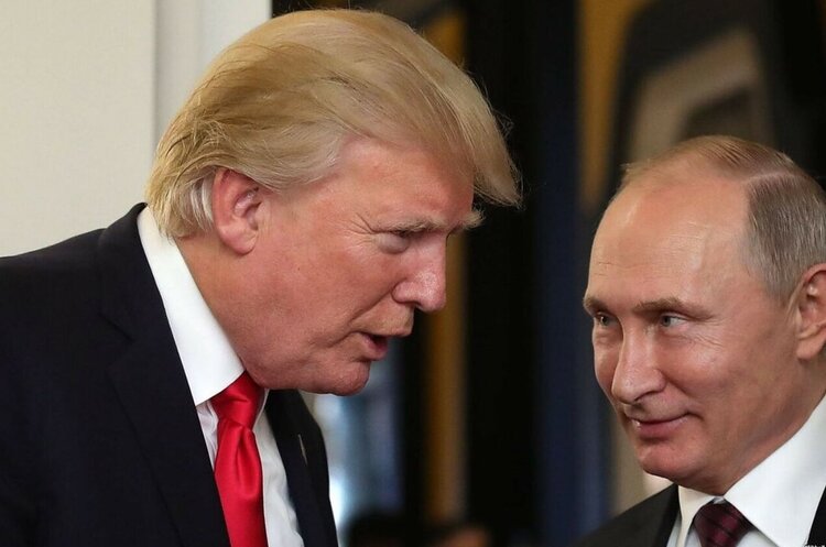 архівне фото путін поговорив з Трампом по телефону і заявив про готовність продовжити «мирні переговори»