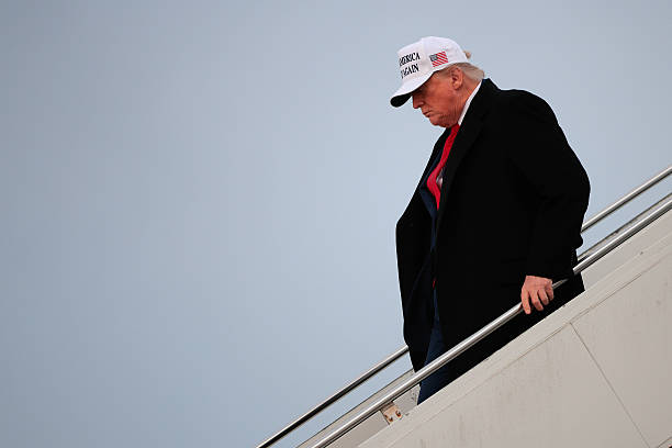 Трамп достроково покидає саміт G7 – речниця Білого дому Трамп достроково покидає саміт G7 – речниця Білого дому