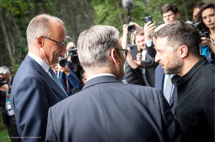 фото @bundeskanzler Мерц на зустрічі із Зеленським пообіцяв продовжити військову допомогу Україні