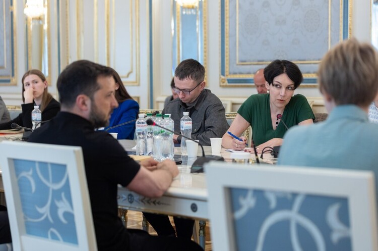 Україна при відбитті від російських «шахедів» вже використовує перехоплювачі замість кулеметів – Зеленський Україна при відбитті від російських «шахедів» вже використовує перехоплювачі замість кулеметів – Зеленський