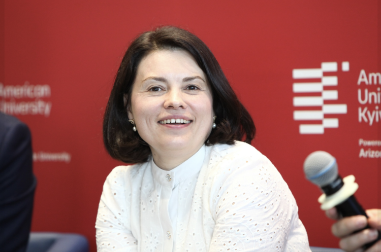 Податкова служба отримала тимчасову керівницю замість Кравченка Податкова служба отримала тимчасову керівницю замість Кравченка