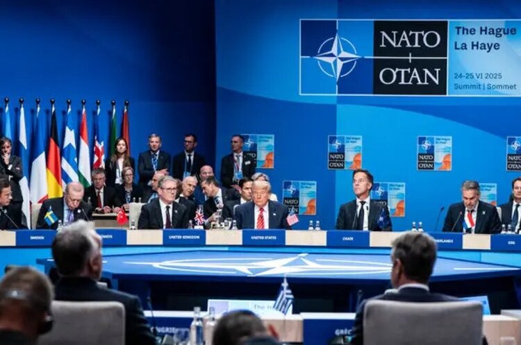Трамп заявив, що ситуація в Україні «вийшла з-під контролю» Трамп заявив, що ситуація в Україні «вийшла з-під контролю»