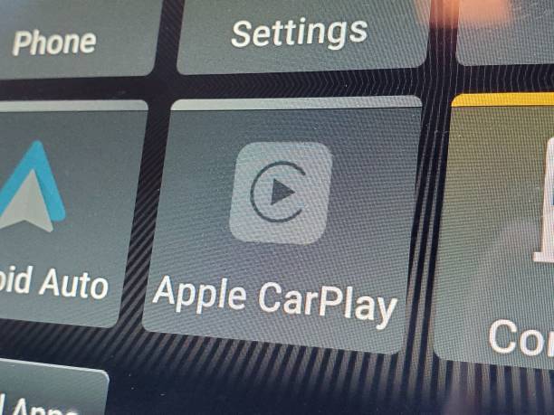 Виробники авто відмовляються від інтерфейсу Apple Виробники авто відмовляються від інтерфейсу Apple