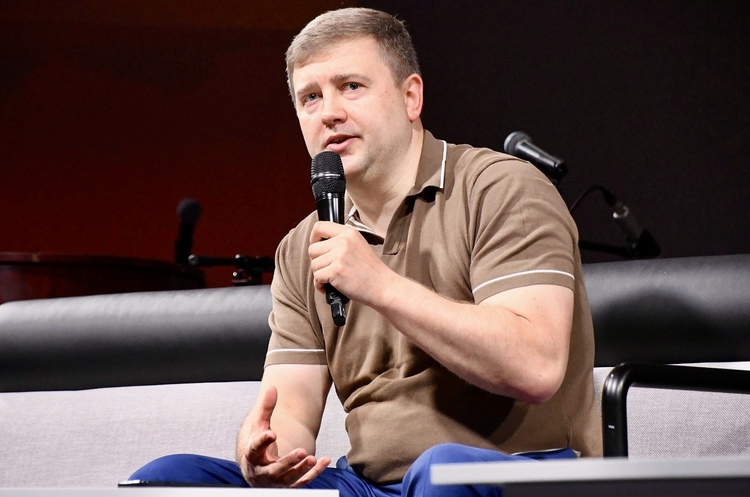 Коваль: «Україна може отримувати з експорту агропродукції в 15 разів більше виручки» Коваль: «Україна може отримувати з експорту агропродукції в 15 разів більше виручки»