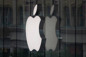 Apple         