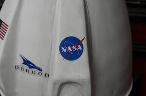 NASA    2000    