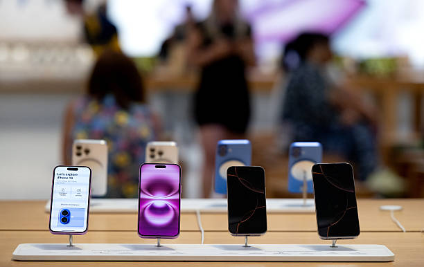 Apple залучає китайську BOE до виробництва дисплеїв для iPhone 17 Apple залучає китайську BOE до виробництва дисплеїв для iPhone 17