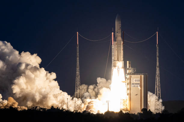 Британія інвестує в Eutelsat на тлі зростаючої конкуренції з боку Starlink Британія інвестує в Eutelsat на тлі зростаючої конкуренції з боку Starlink